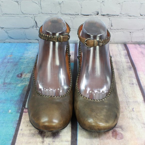 Gentle Souls by Kenneth Cole Brown Leather Ankle Strap Pump Size 9 - Picture 5 of 8